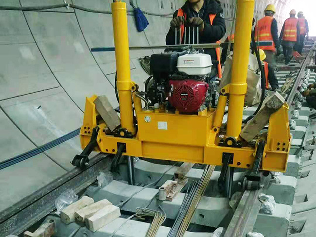 中鐵四局北(bei)京地鐵施工(gong)