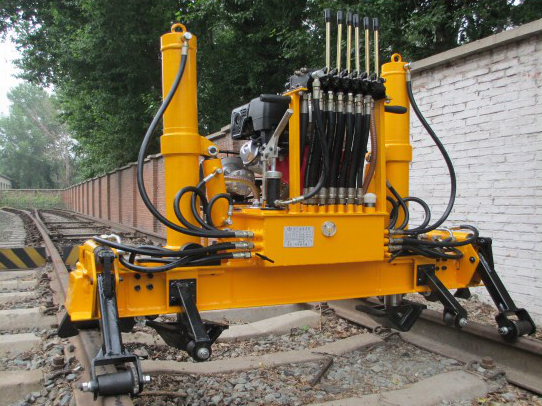 YQBJ-250型門式液(yè)壓起撥道機(ji)