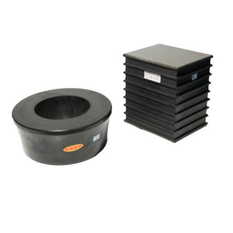 SS4系列牽(qiān)引橡膠(jiao)堆、橡膠(jiao)堆