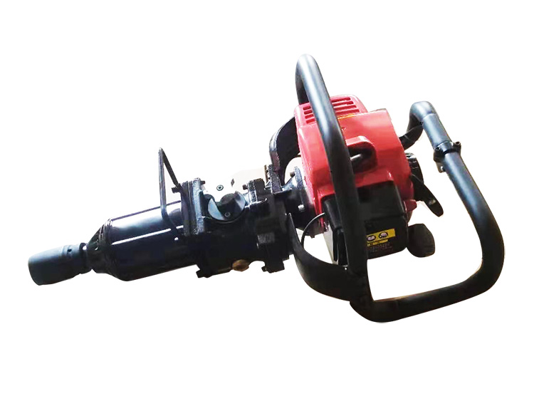 NLB-550型手提(ti)式内燃螺栓(shuān)扳手 
